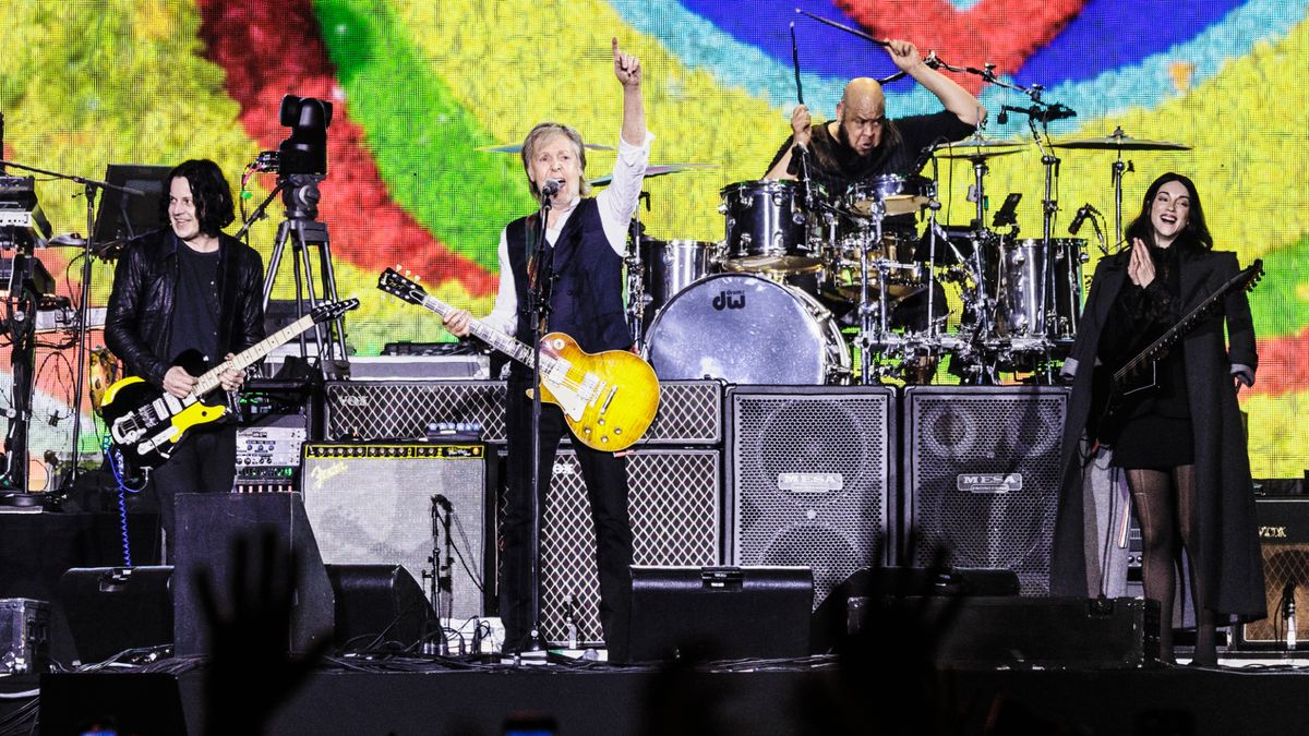 Jack White, Paul McCartney and St Vincent performing together