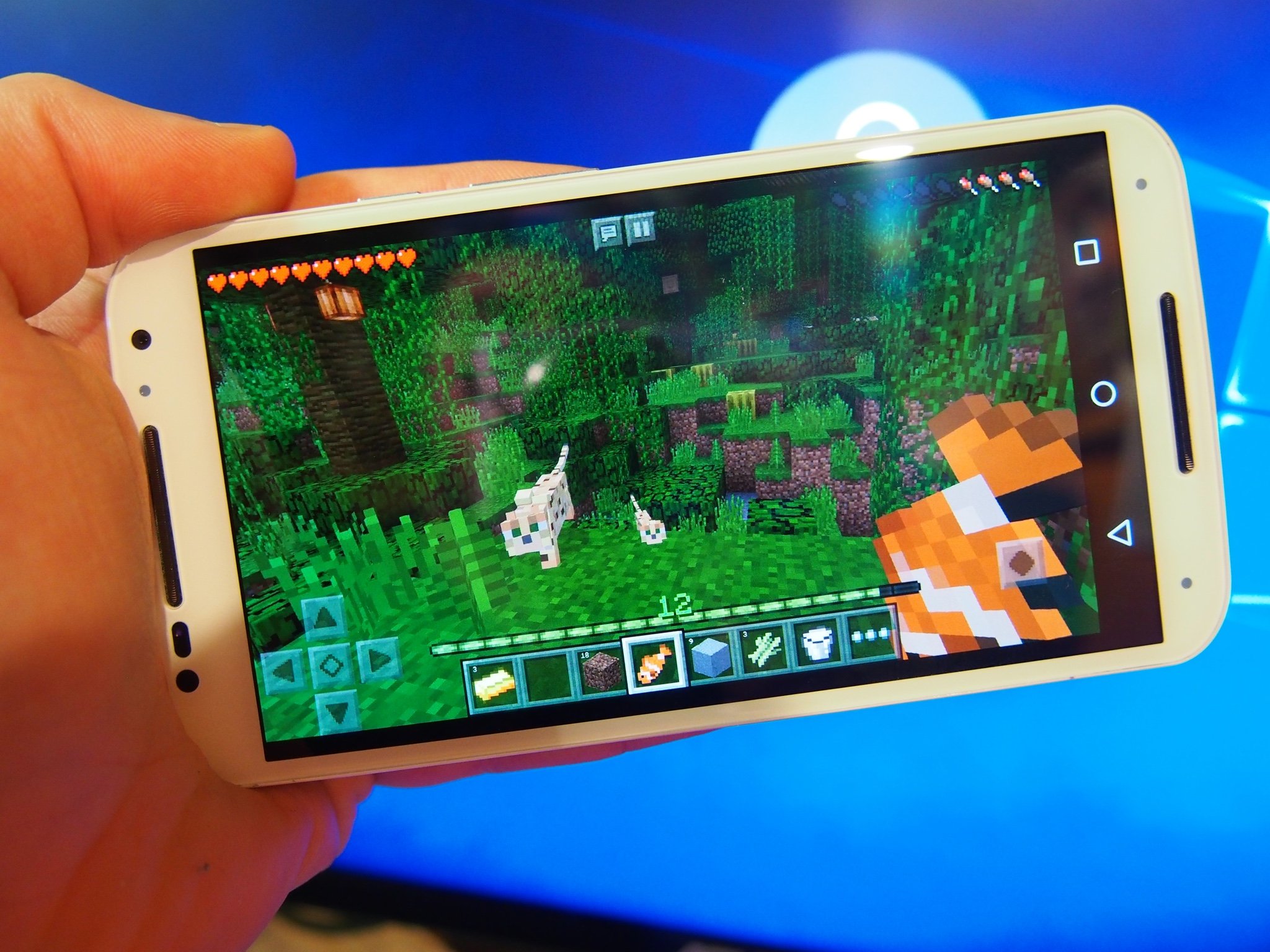 Minecraft pocket. Minecraft Pocket Edition 1.16.100. Minecraft Windows 10 mobile. Windows Pocket Edition Android. Майнкрафт покет эдишн на андроид купить.