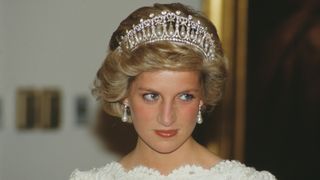 Diana, Princess of Wales (1961 - 1997) attends a dinner at the British Embassy in Washington, DC, November 1985. She is wearing an evening dress by Murray Arbeid and the Queen Mary tiara.