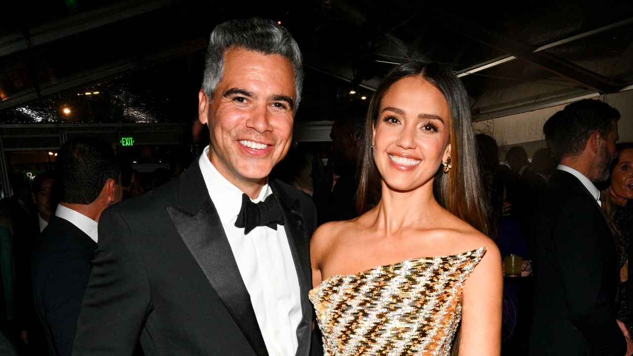 Jessica Alba and Cash Warren attend the Baby2Baby Gala in 2023