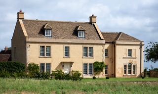 Neo georgian farmhouse