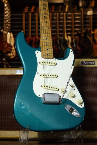 1957 Fender Stratocaster in Moreno Blue – full-length photo