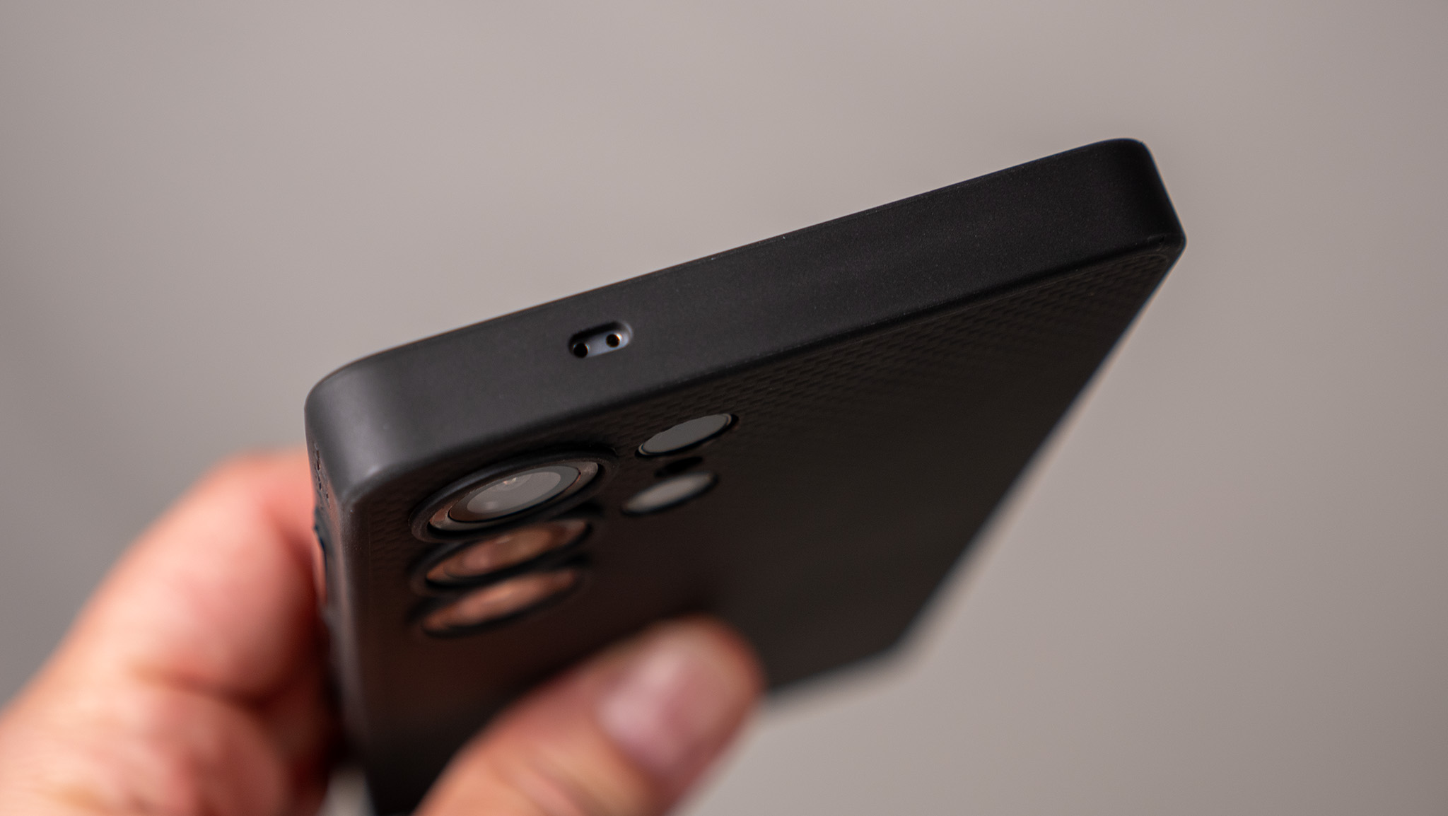 The black and gray Pitaka PinButton case for the Samsung Galaxy S25 Ultra