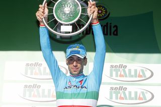 Vincenzo Nibali on the podium after winning the 2015 Il Lombardia