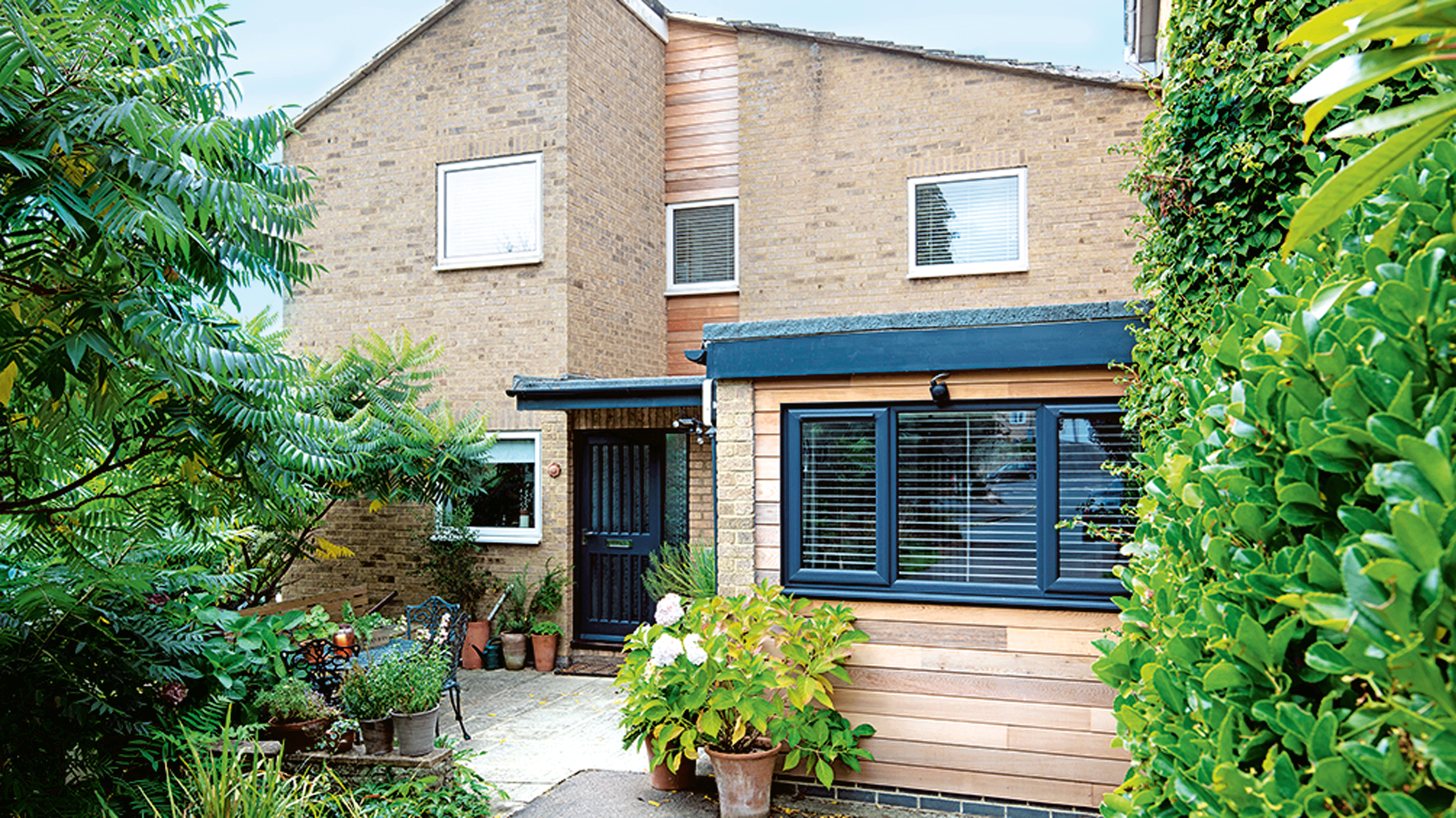 House with grey extension