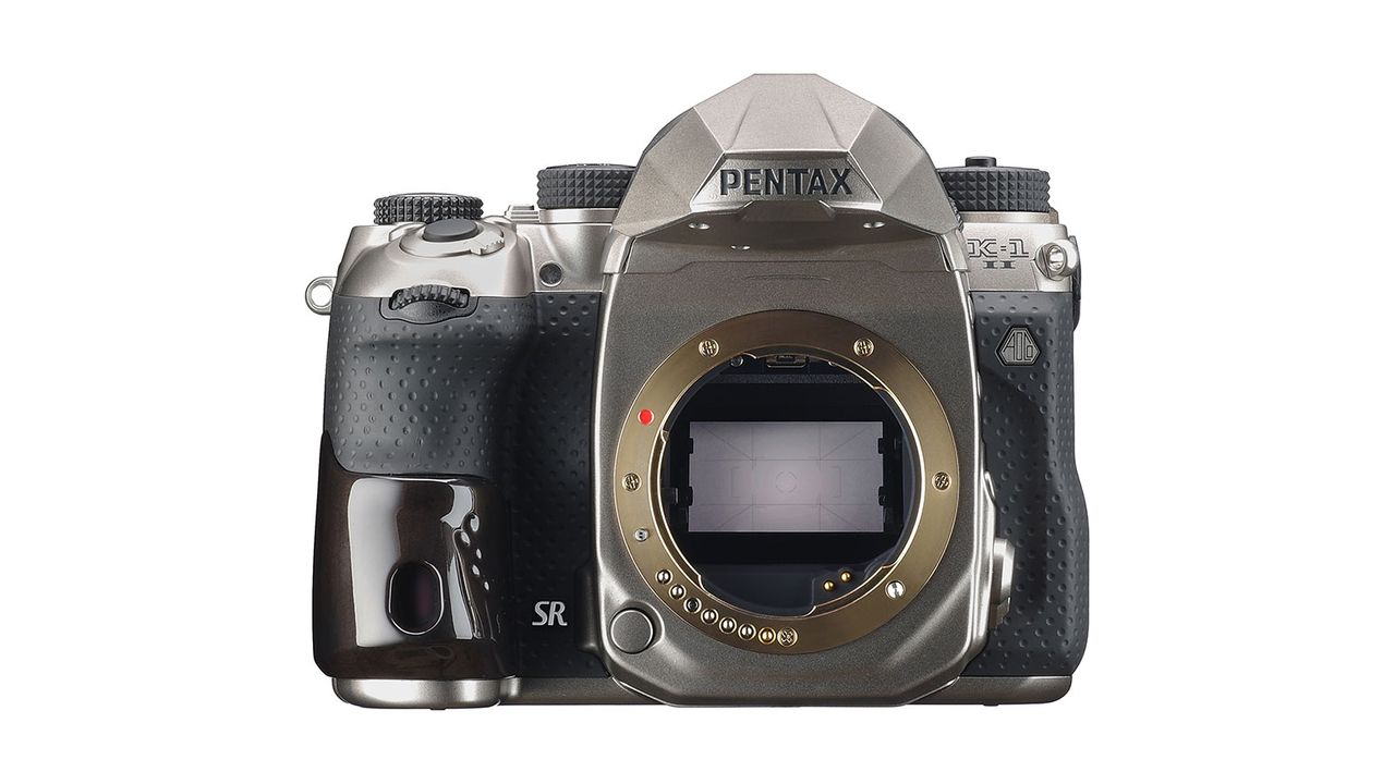 Pentax K-1 Mark II J Limited 01