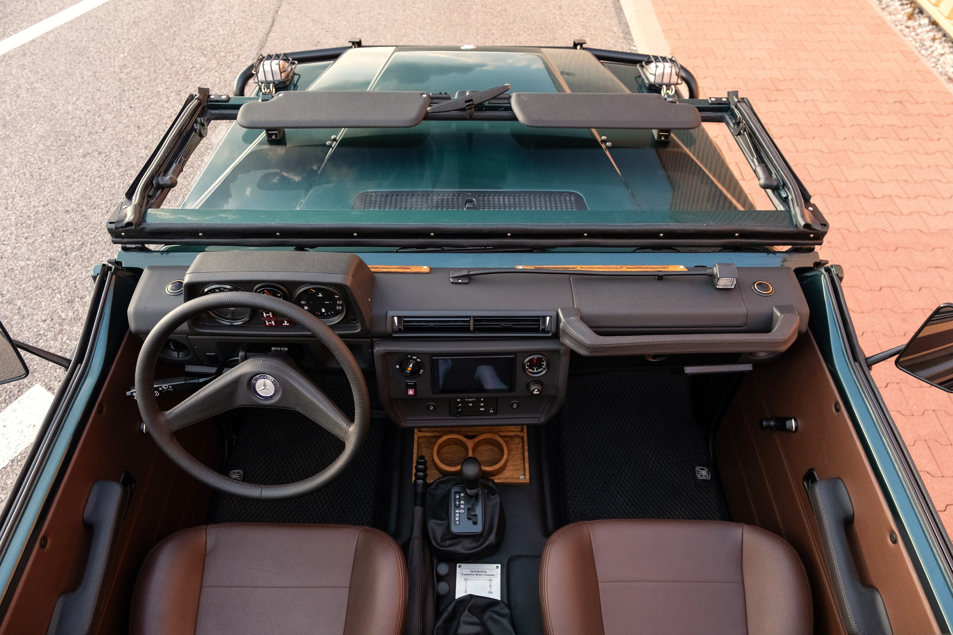 Expedition Motor Company Long Wheelbase Cabrio G-Wagen