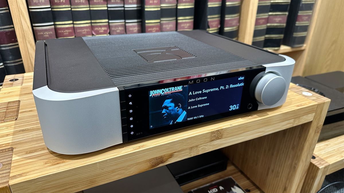Moon 371 streaming amplifier
