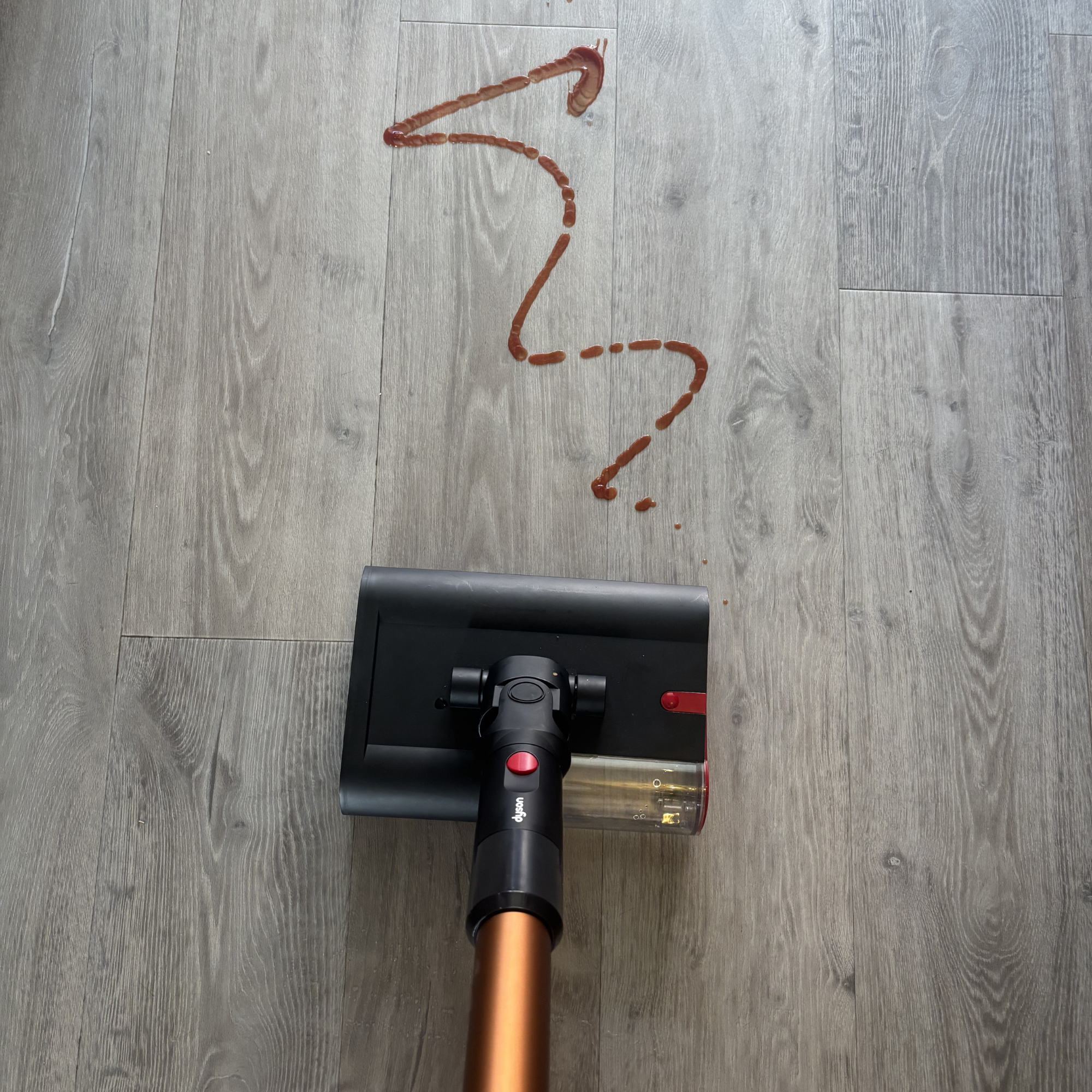 Dyson. PencilWash cleaning ketchup spills