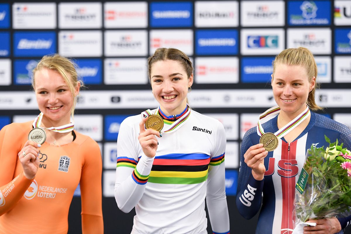 Picture by Simon Wilkinson/SWpix.com - 20/10/2021 - Cycling - Tissot 2021 UCI Track Cycling World Championships - Women&acirc;s Scratch Race - Stab Velodrome, Roubaix, France - Martina Fidanza of Italy (Gold), Maike van der Duin of the Netherlands (Silver) and Jennifer Valente of the USA (Bronze) on the podium of the Women's Scratch Race