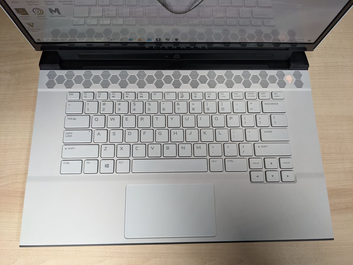 Alienware m15 R4