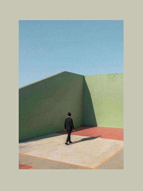Poster Simplicity of the Moment 