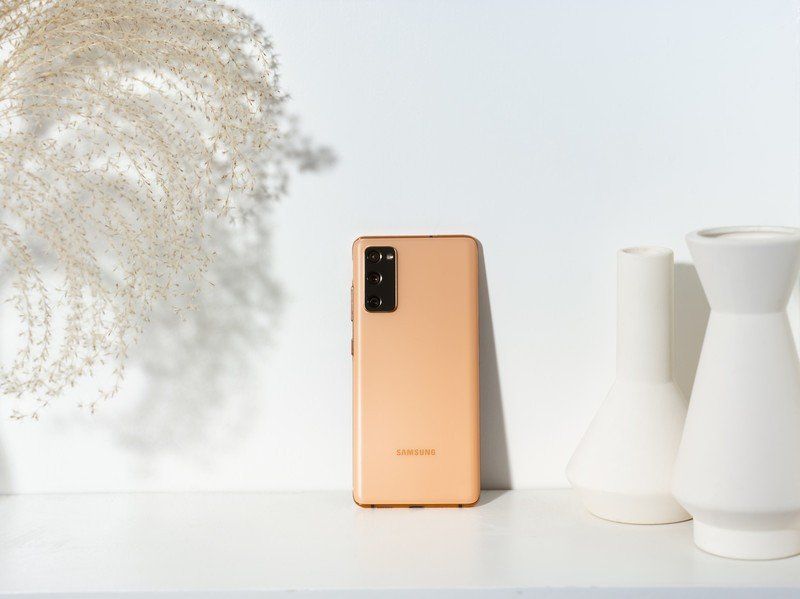 Galaxy S20 FE Cloud Orange