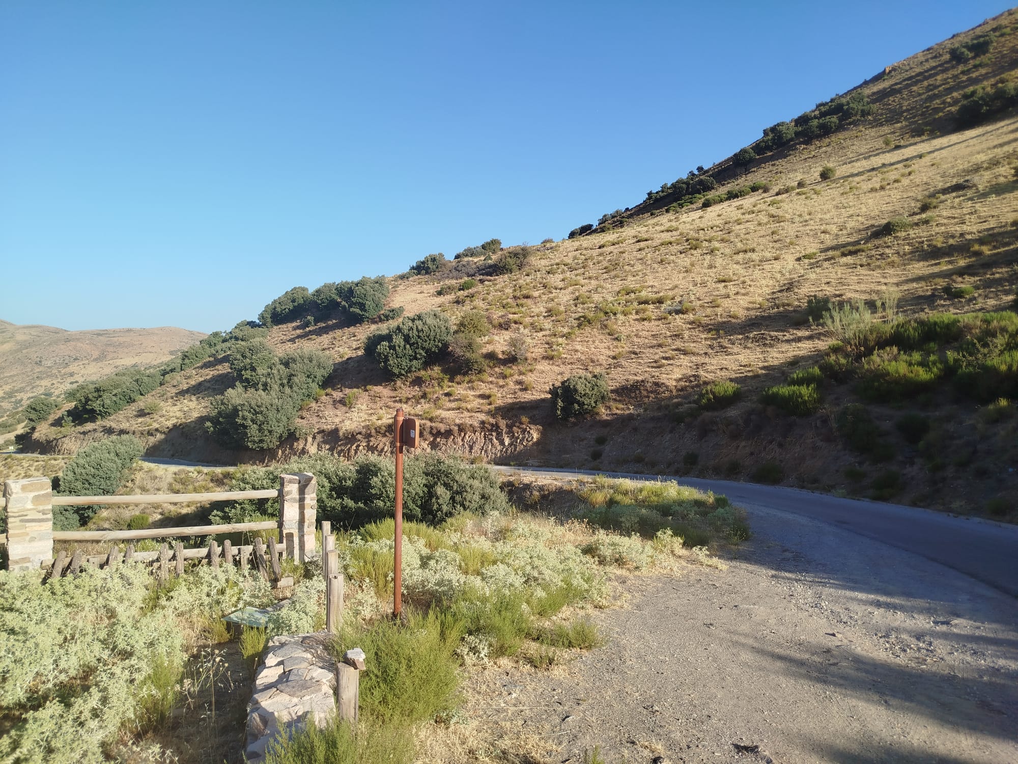 Half way up the Collado del Alguacil
