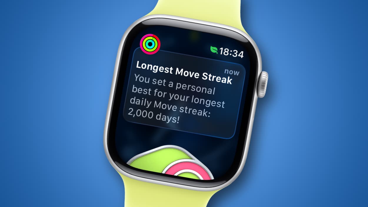 An Apple Watch showing a move goal streak of 2,000 days.