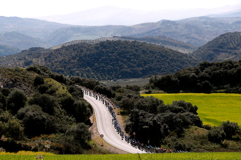 IZNAJAR SPAIN FEBRUARY 16 A general view of and the peloton competes through a landscape during the 68th Vuelta A Andalucia Ruta Del Sol 2022 Stage 1 a 2007km at stage from Ubrique to Iznjar 514m 68RdS on February 16 2022 in Iznjar Spain Photo by Bas CzerwinskiGetty Images