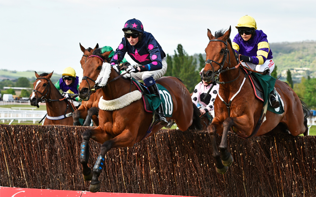 Hunter-Chase-Evening-at-Cheltenham-Racecourse