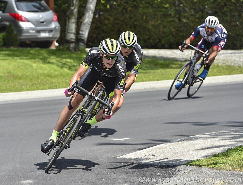 Andzs Flaksis and Robin Carpenter (Holowesko / Citadel p/b Hincapie Sportswear)