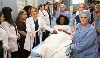 Grey's Anatomy Season 15 women line hospital walls to support rape victim