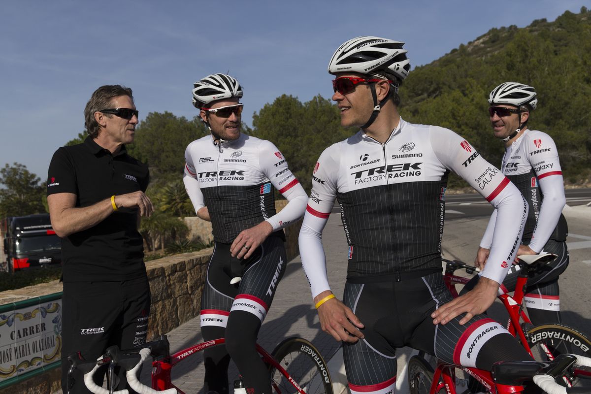 The riders take a mid-ride break