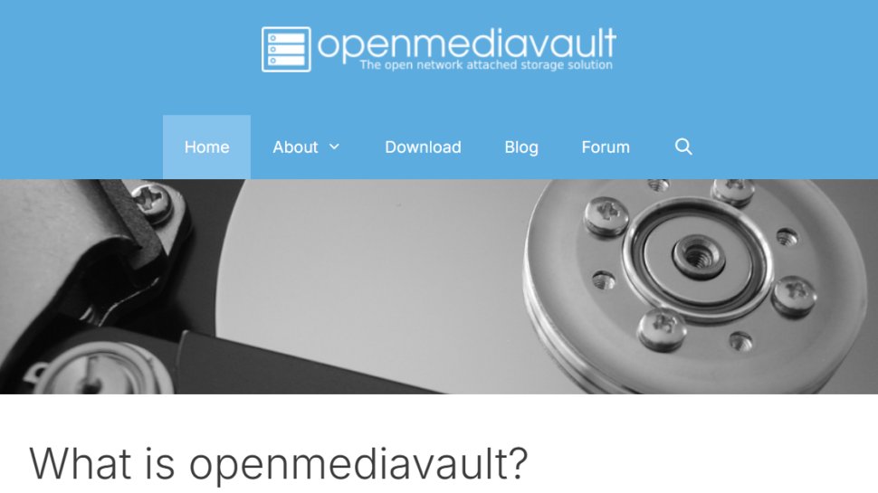 Website screenshot of OpenMediaVault (August, 2025)