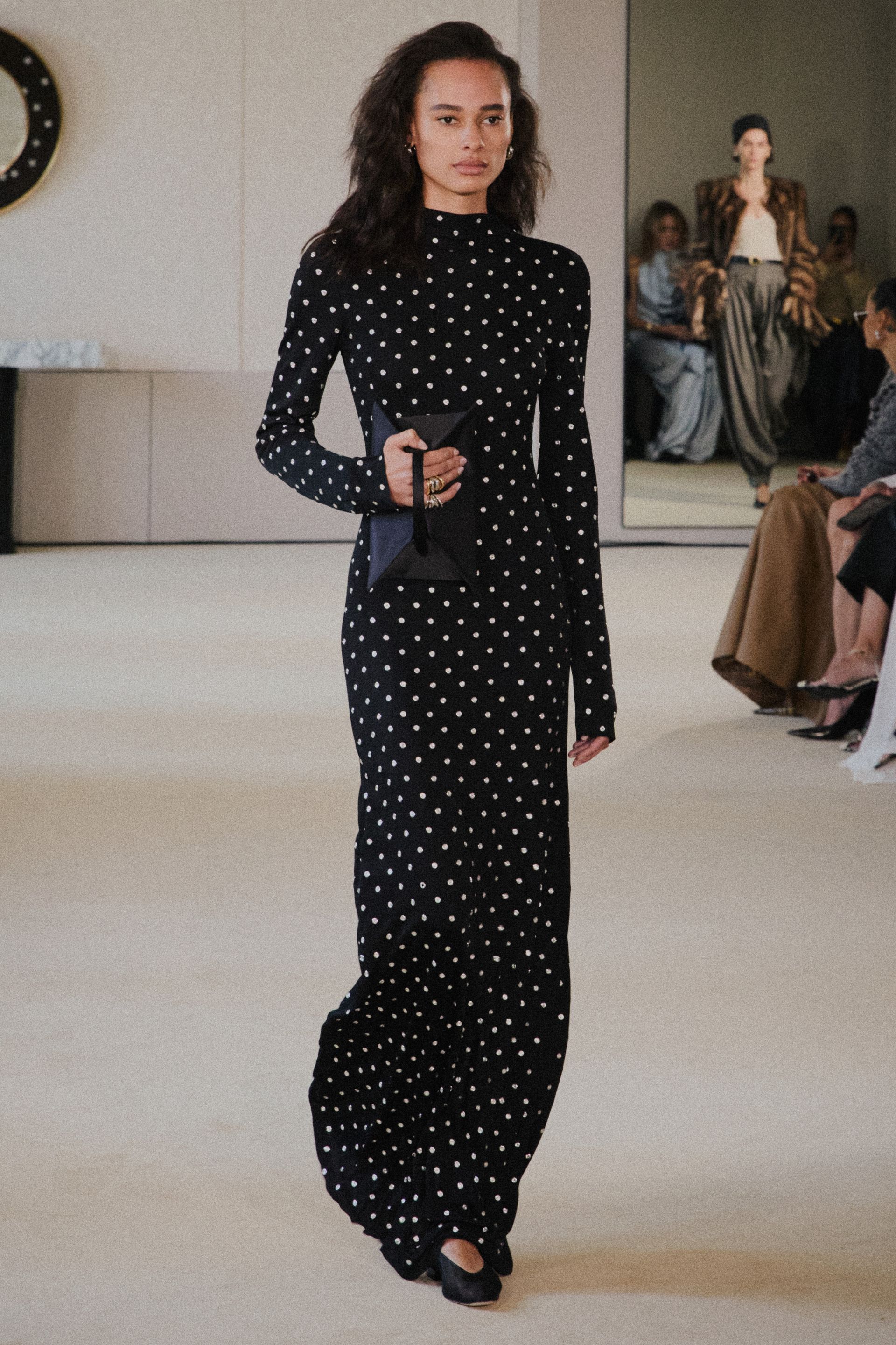 An Altuzarra model
