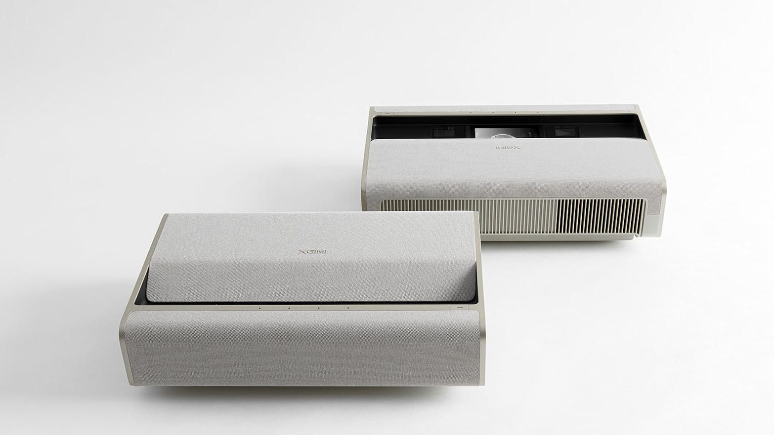 LAYER x Xgimi MIRA Projector