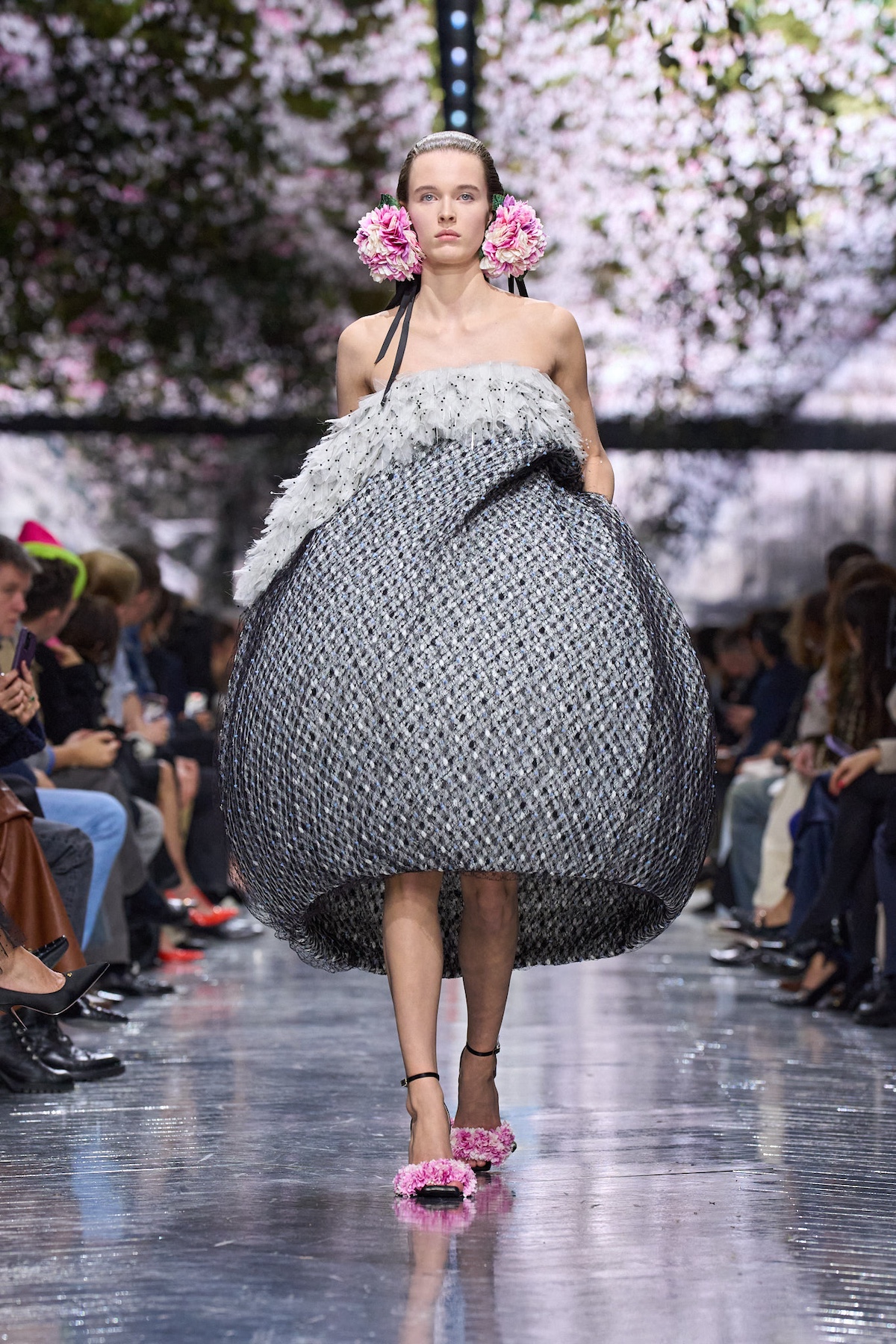 Dior S/S 2026 Jonathan Anderson Haute Couture Debut runway image