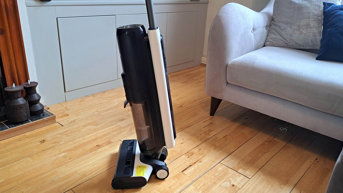 Tineco Floor One S5 Extreme Smart Cordless Wet-Dry Vacuum Cleaner side