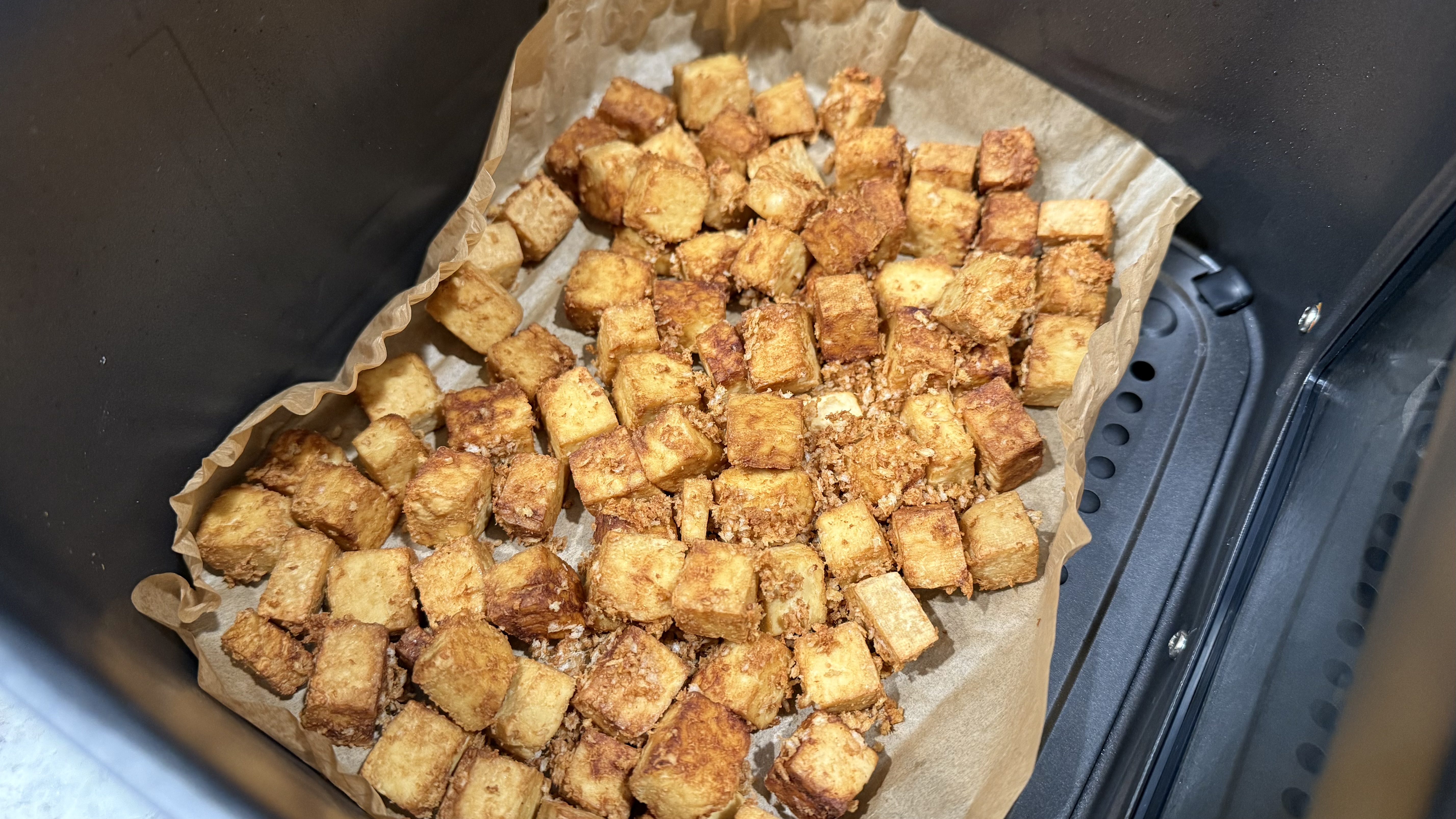 Variety of foods made while testing the Kalorik Vivid Touch air fryer