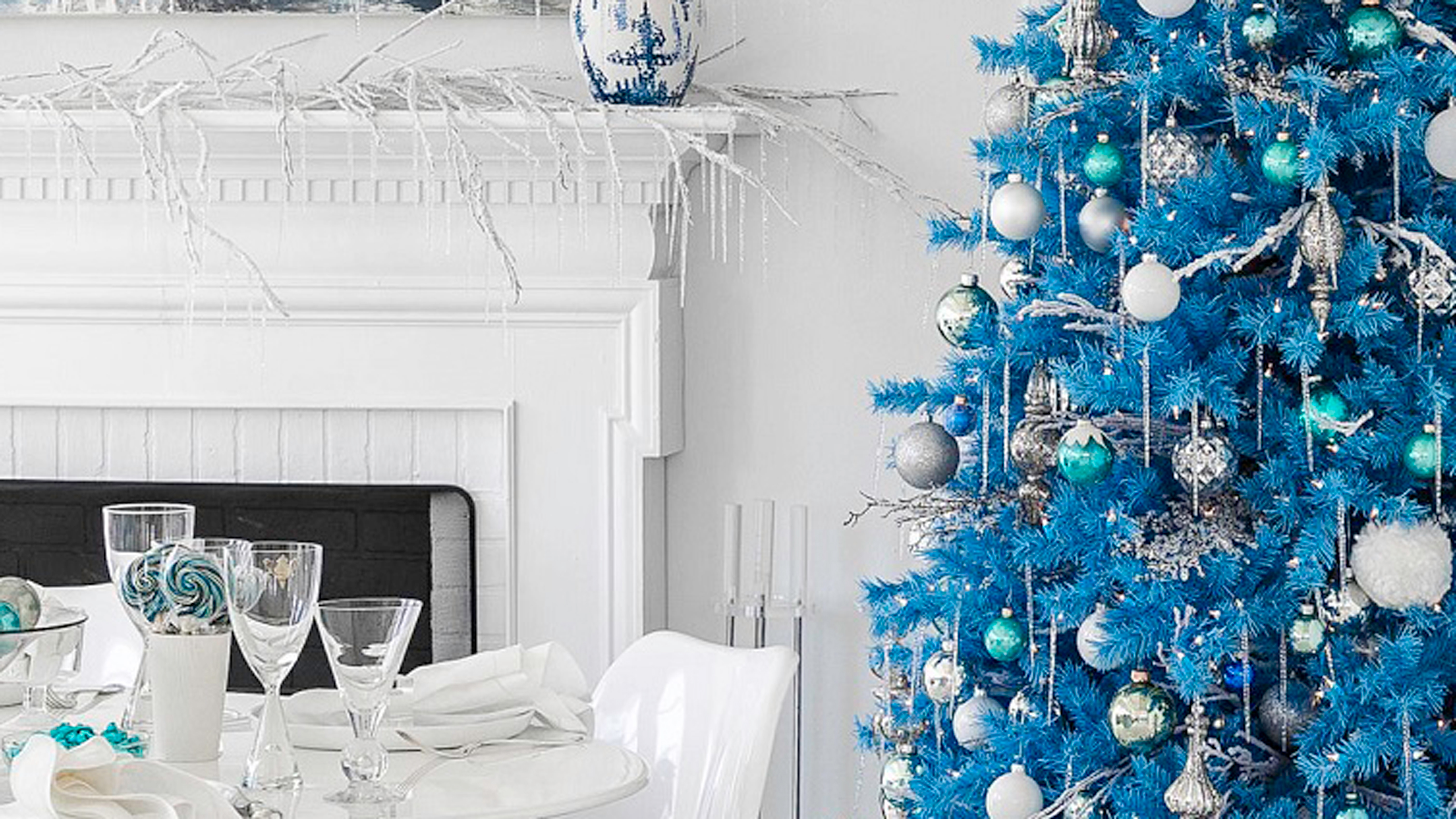 10 blue Christmas decor – soothing festive scheme ideas | Real Homes