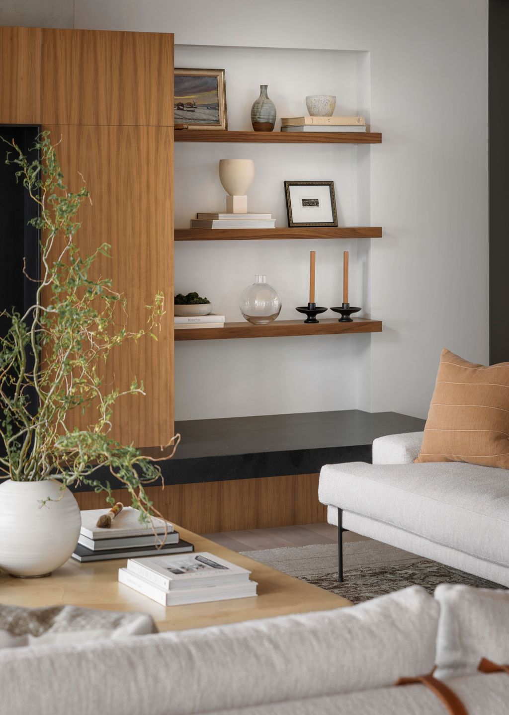 How to organize a living room – 10 tips from the pros | Livingetc