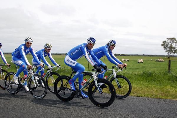 Nibali shows off some deep section wheels