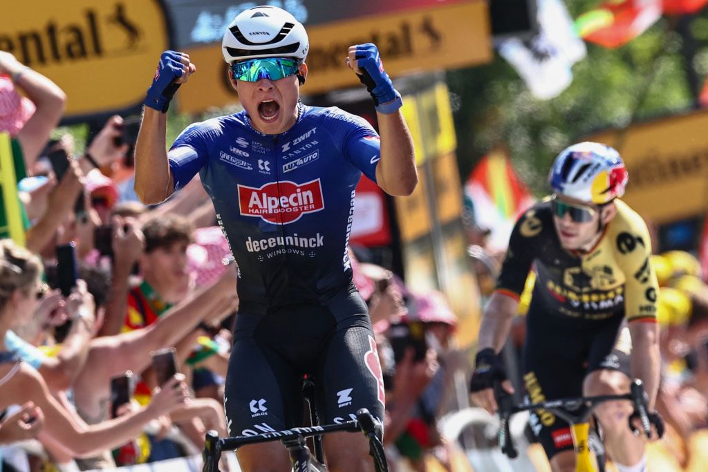 Wout van Aert: É difícil dizer se a corrida de Philipsen no Tour de France foi justa