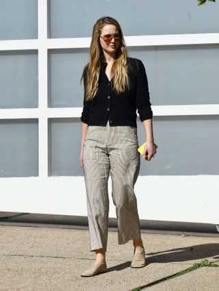 jennifer lawrence in mesh flats and business casaual