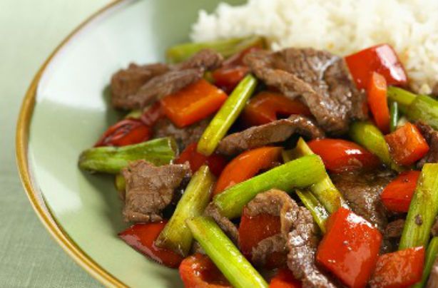 Sweet beef stir-fry with spring onions and pepper | Dinner Recipes