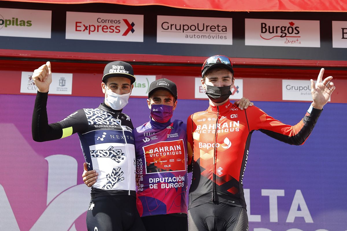 Vuelta a Burgos 2021 43rd Edition 5th stage Comunero de Revenga Lagunas de Neila 146 km 07082021 Fabio Aru ITA Team Qhubeka Assos Mikel Landa ESP Bahrain Victorious Mark Padun UKR Bahrain Victorious photo Luis Angel GomezBettiniPhoto2021