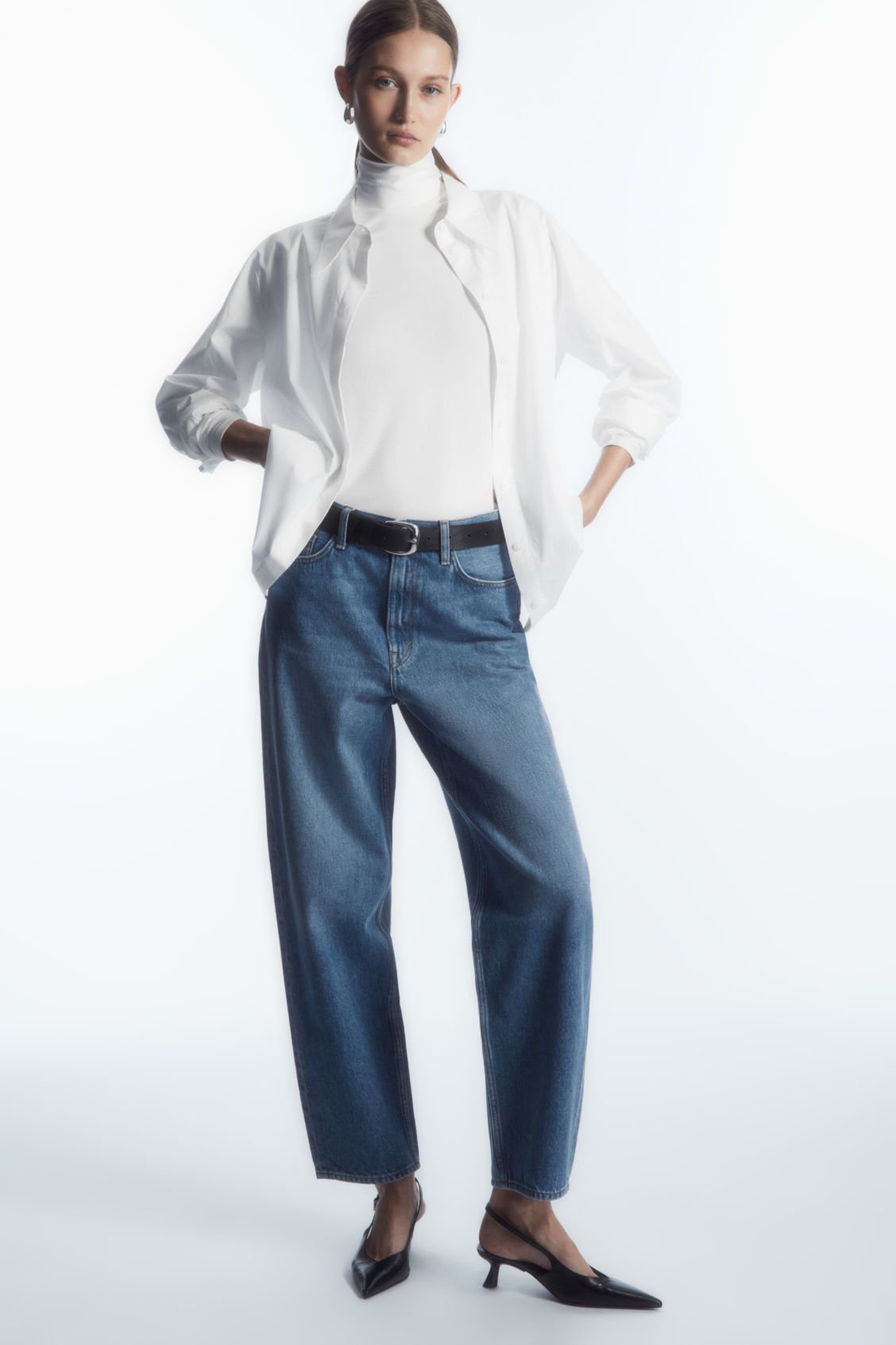 ARCH JEANS - TAPERED