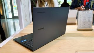 Samsung Galaxy Chromebook Plus