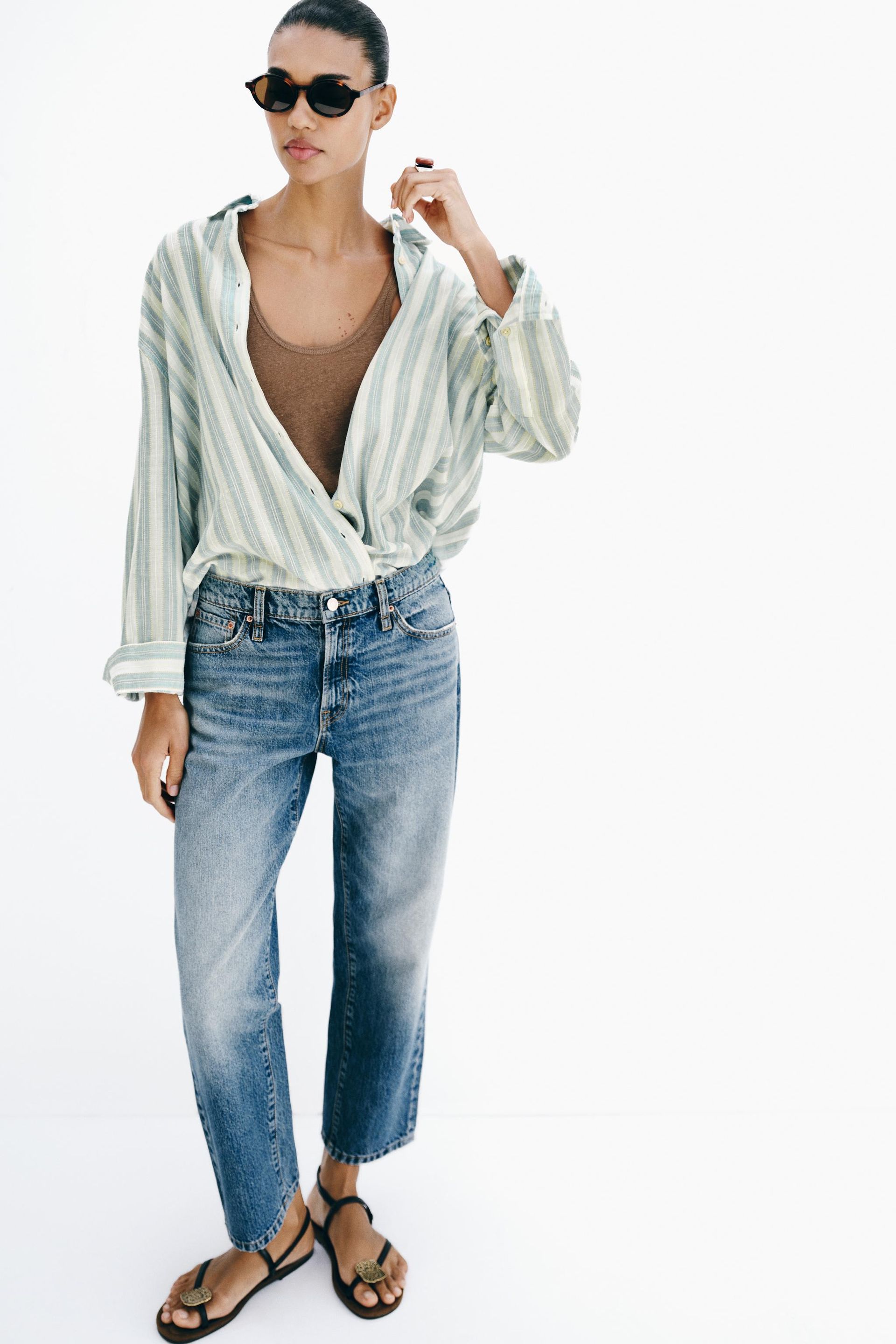 Z1975 Cropped Mid-Rise Jeans