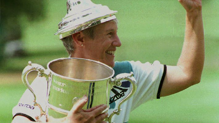 Patty Sheehan with the US Women's Open trophy