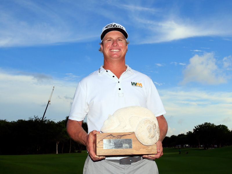 Charley Hoffman wins OHL Classic at Mayakoba