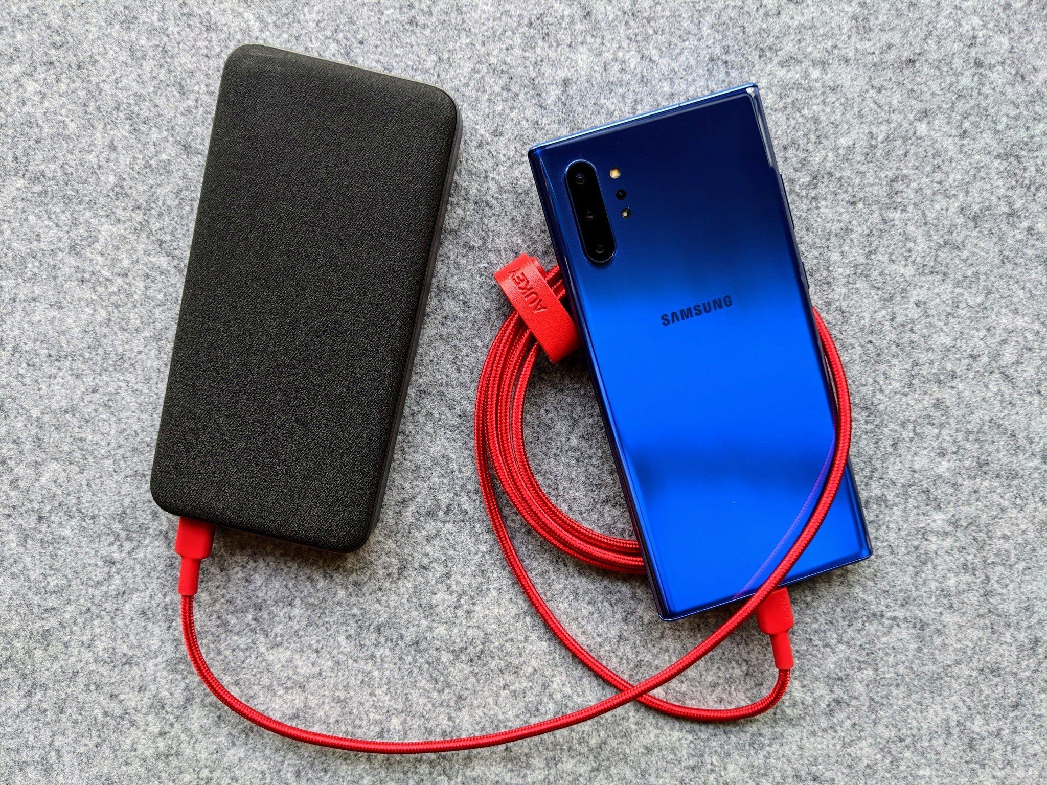 Apollo Max Power Bank review: The fastest power bank for the Note 10 ...