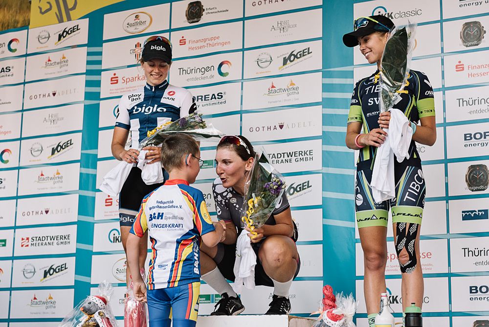 Lisa Brennauer (Velocio-Sram) wins the opening stage of Th&uuml;ringen Rundfahrt