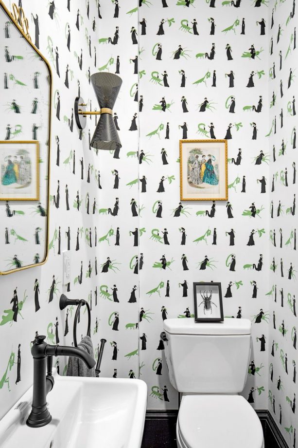 crocodile print wallpaper in bathroom