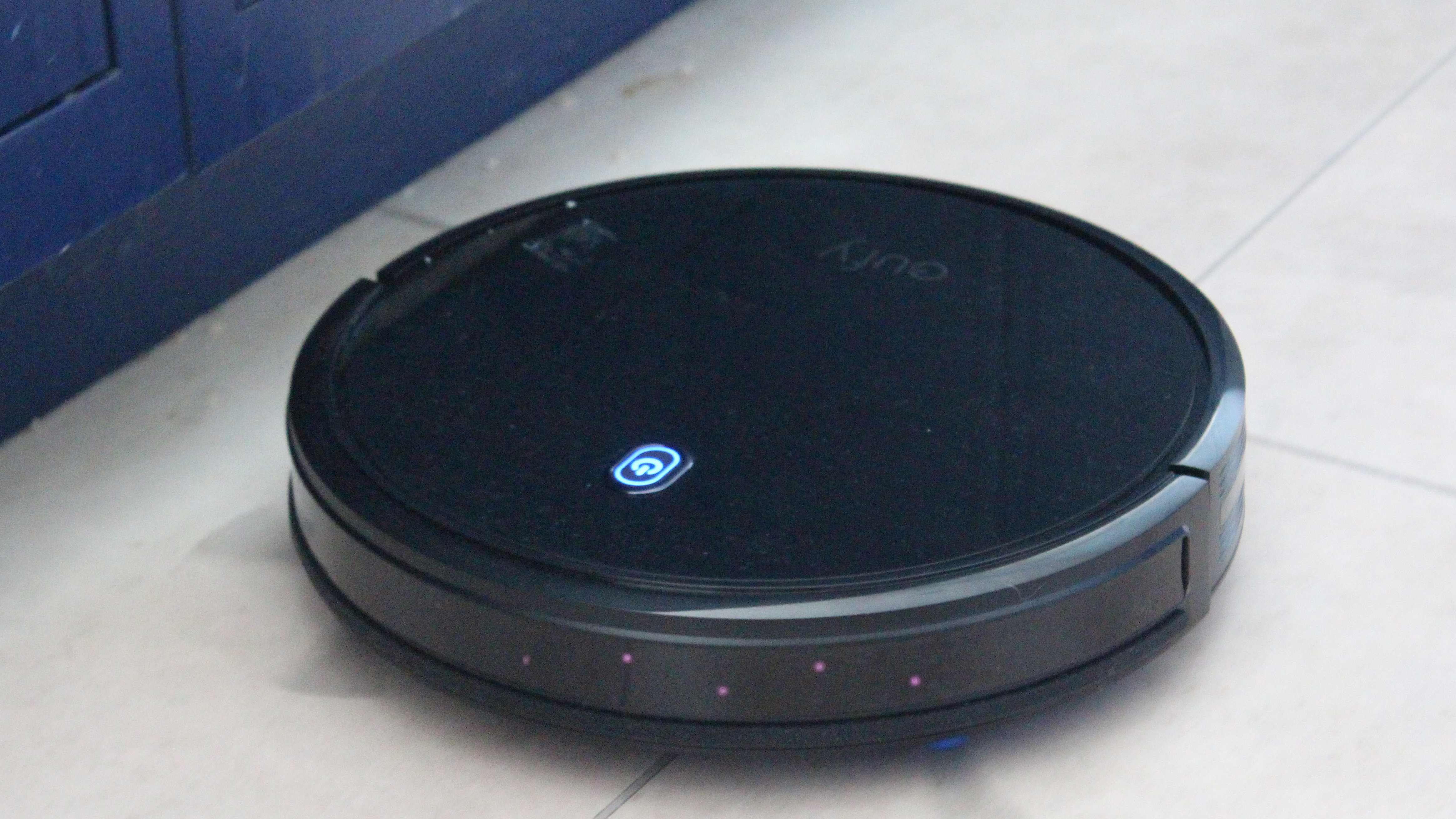 Eufy RoboVac 11S up close