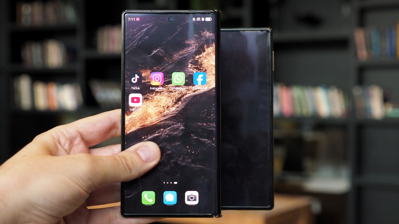 Huawei Mate XT review