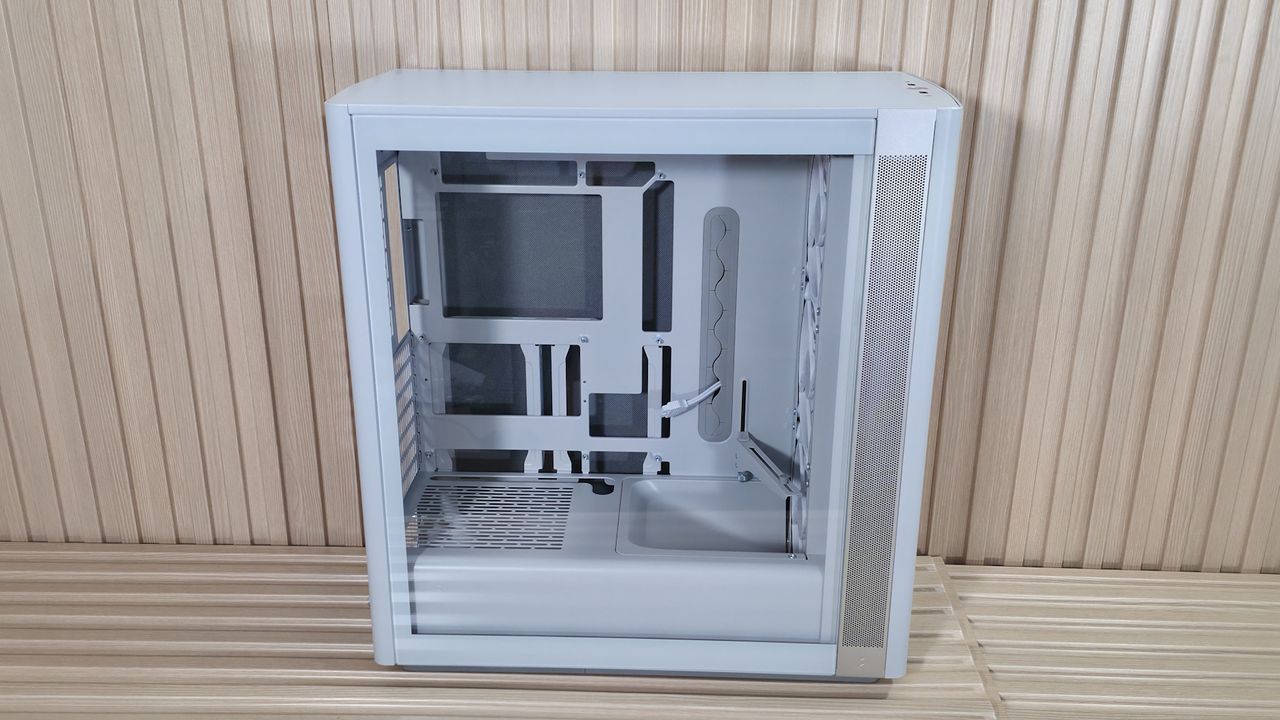 Fractal Define One - Outside