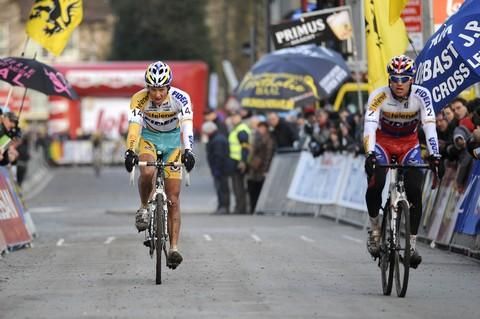 Czech champion Zdenek &Scaron;tybar (Telenet-Fidea Cycling Team) finishes in fifth, followed by his teammate Tom Meeusen in sixth.
