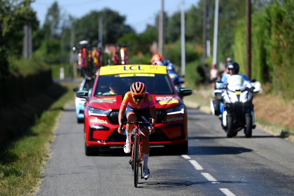 ALBI FRANCE JULY 27 Barbara Malcotti of Italy and Team Human Powered Health with a mechanical problem during the 37th Vuelta a Castilla Y Leon 2023 Stage 2 a 1862km stage from Coca to Segovia on July 27 2023 in Segovia Spain Photo by Alex BroadwayGetty Images